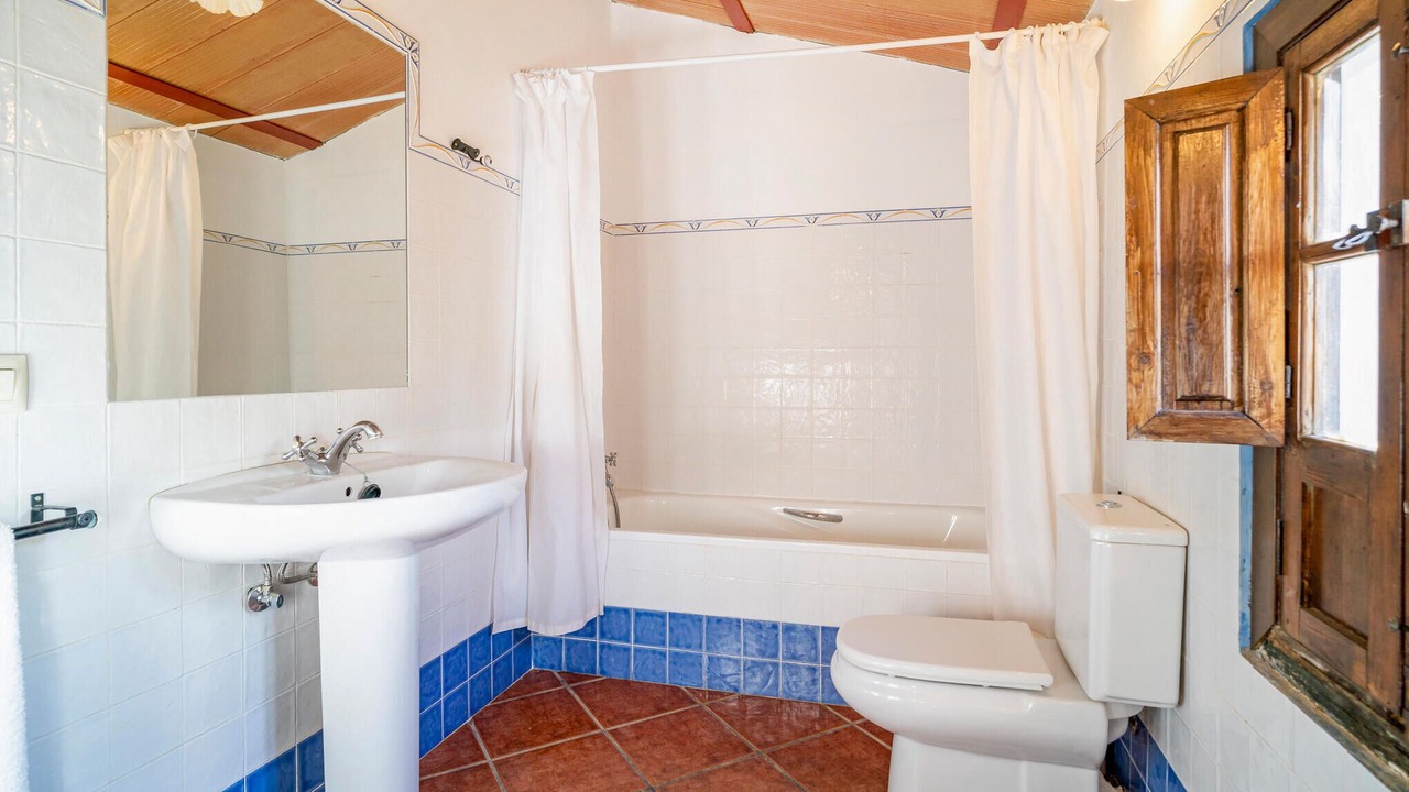 Photo of Bathroom in Teba