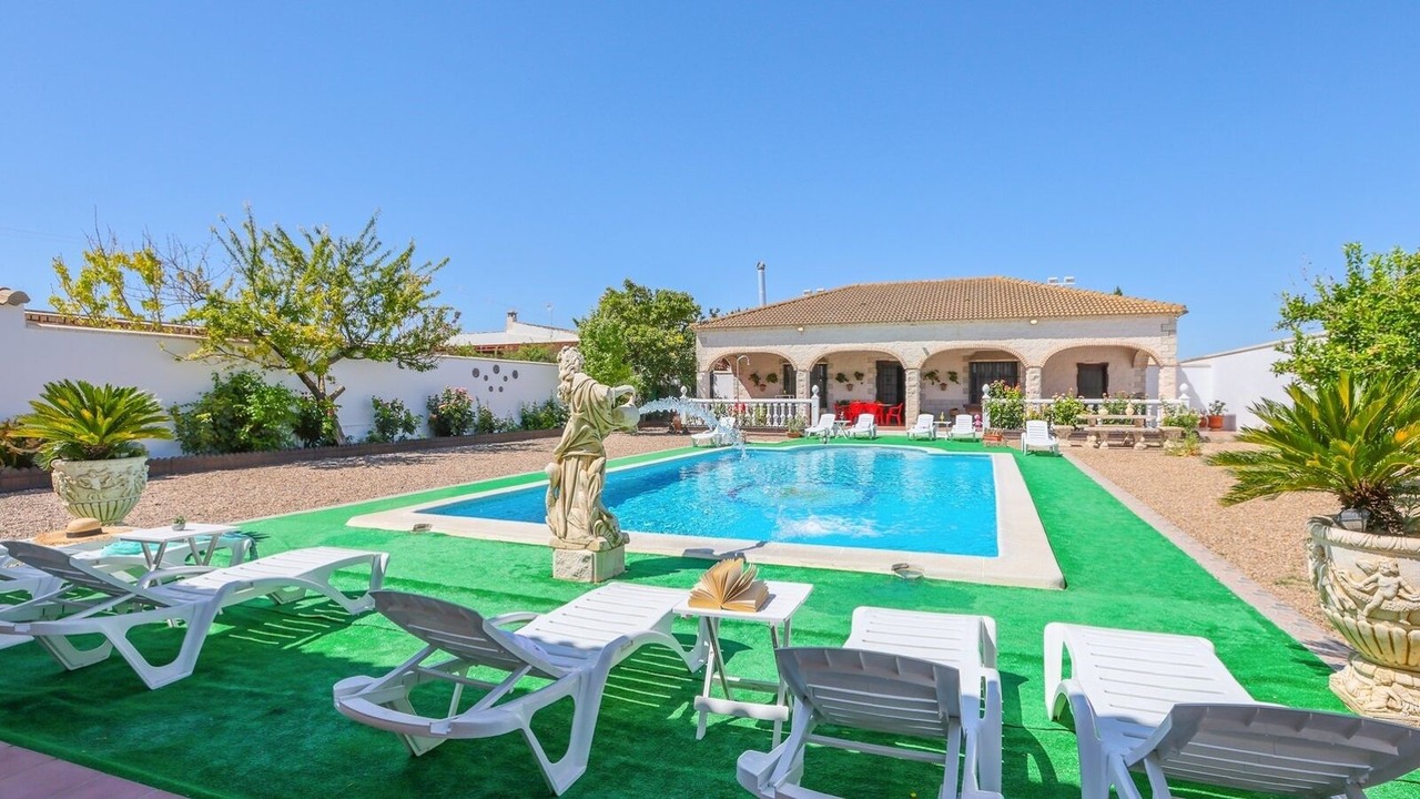 Photo of Outdoor in La Lantejuela