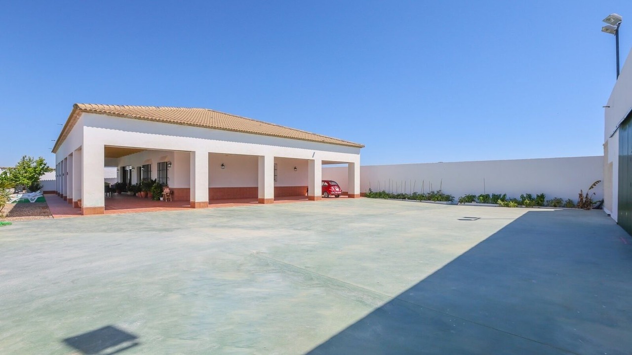 Photo of Outdoor in La Lantejuela