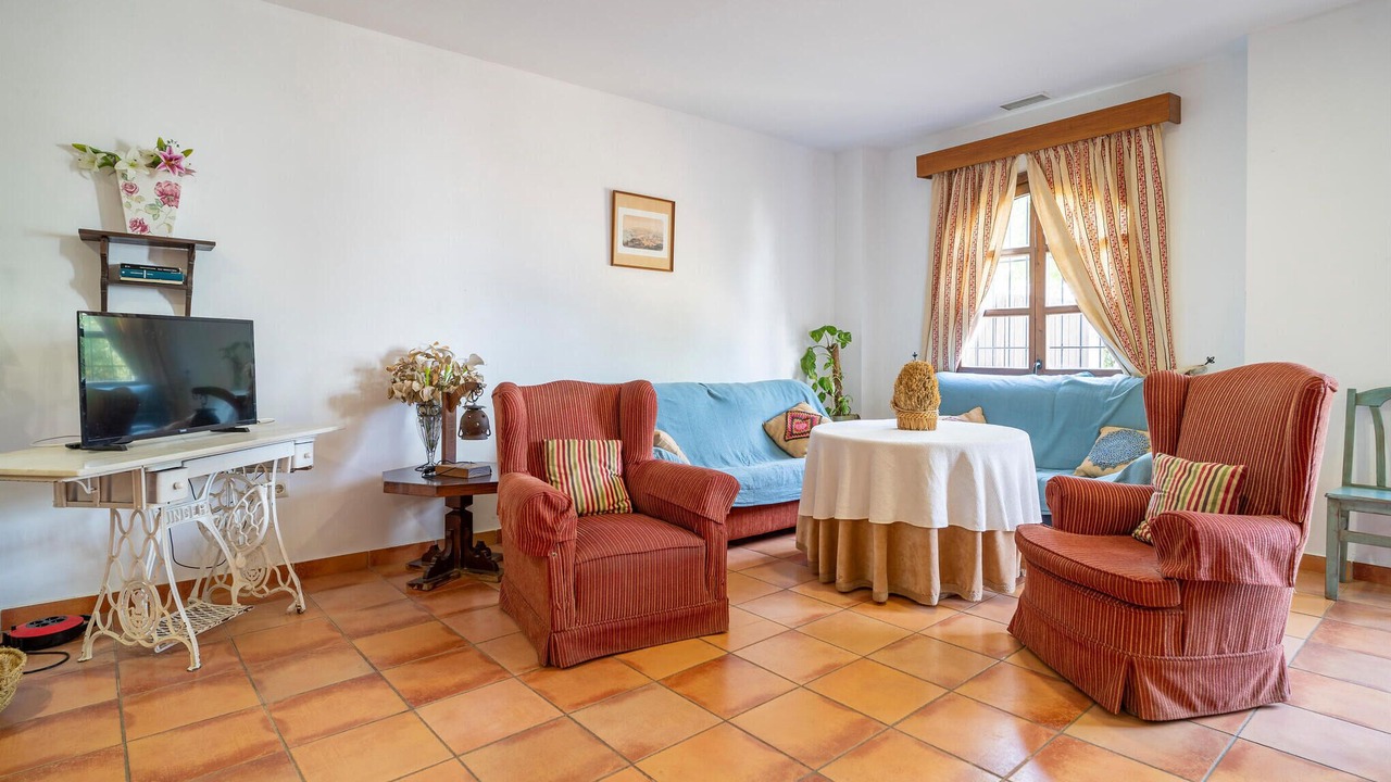 Photo of Livingroom in Teba