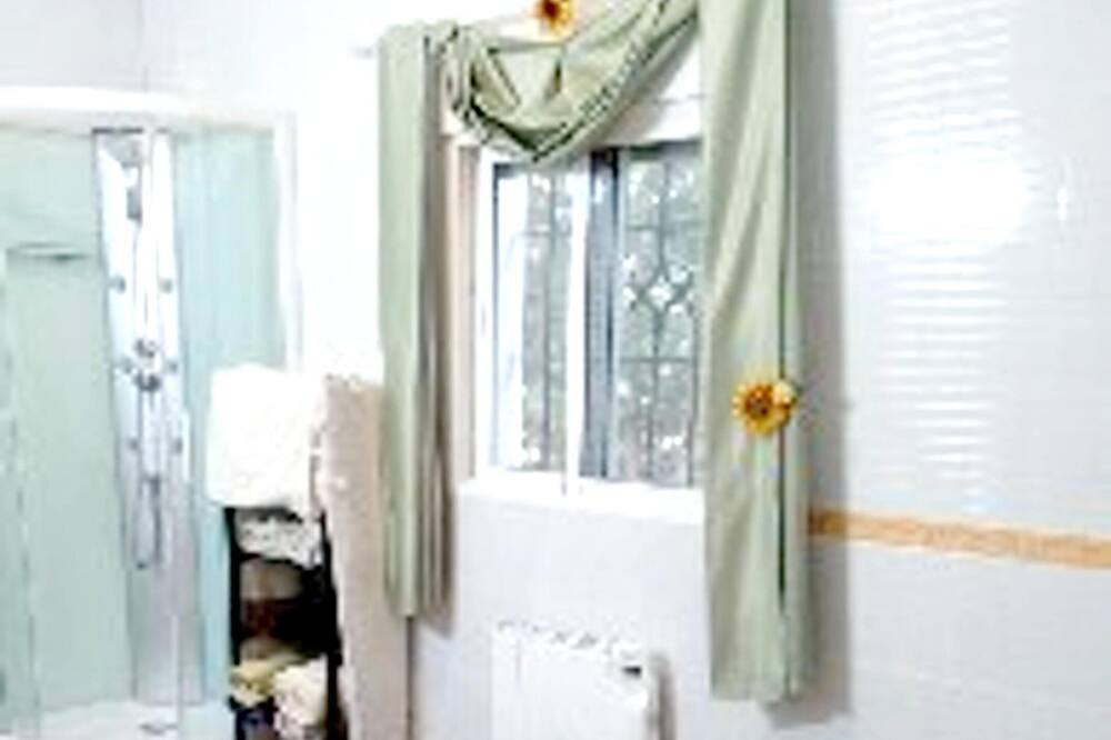 Photo of Bathroom in Medina-Sidonia