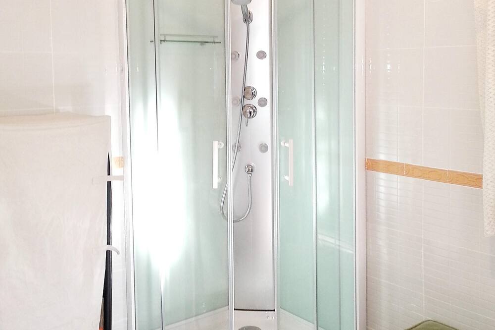 Photo of Bathroom in Medina-Sidonia