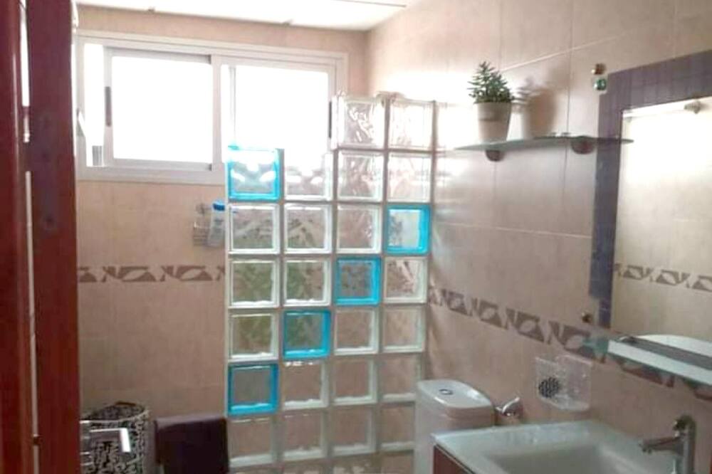 Photo of Bathroom in Zaidin
