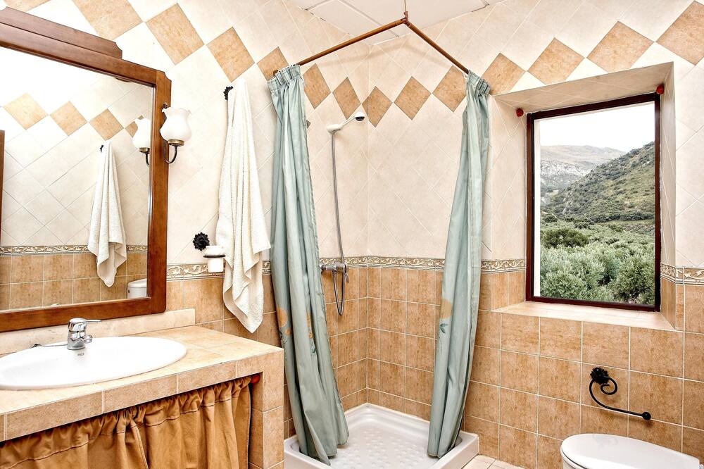 Photo of Bathroom in Las Lagunillas