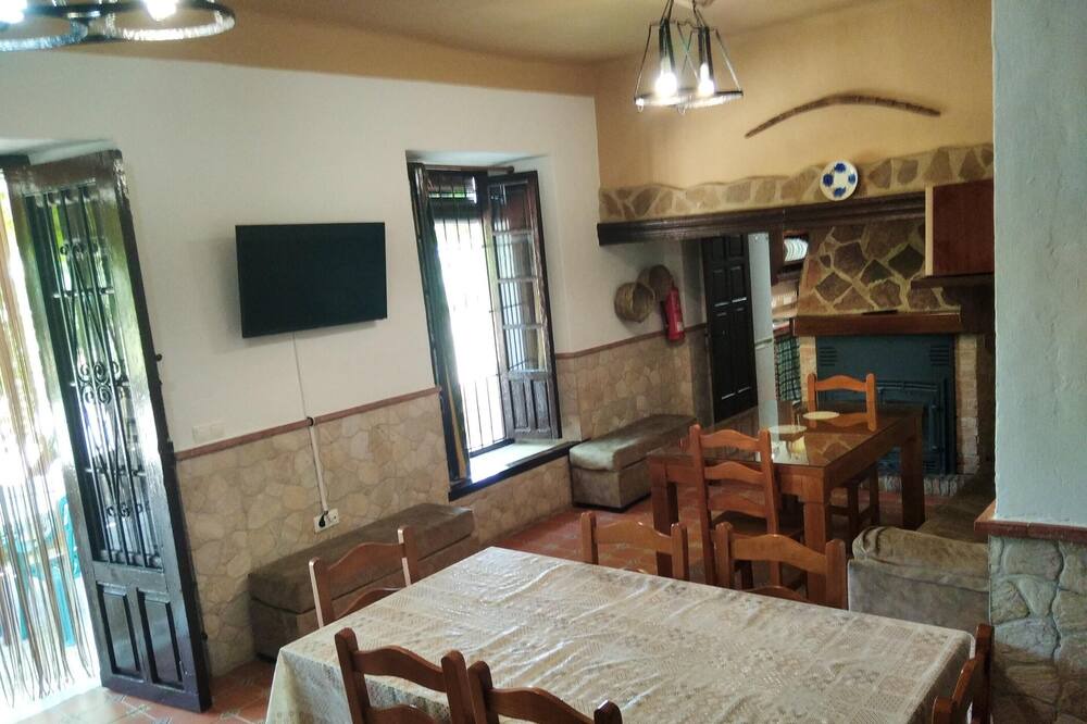 Photo of Livingroom in Las Lagunillas