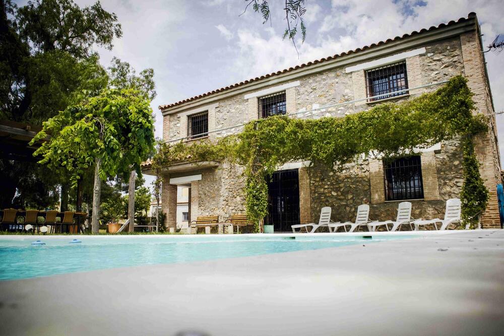 Photo of Outdoor in Oria