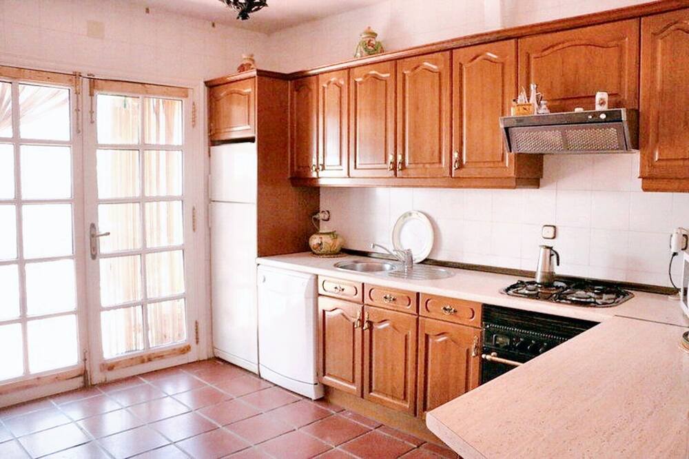 Photo of Kitchen in Castilblanco
