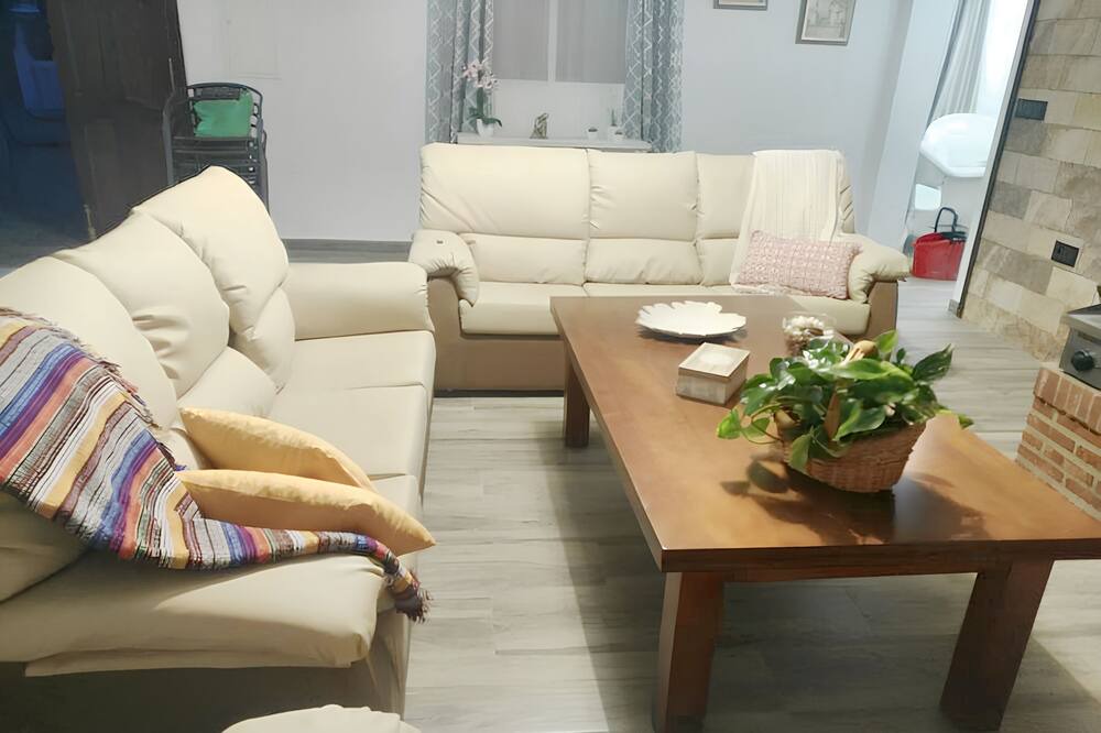 Photo of Livingroom in Prado del Rey