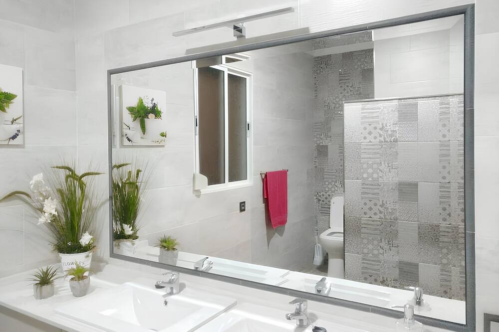 Photo of Bathroom in Prado del Rey