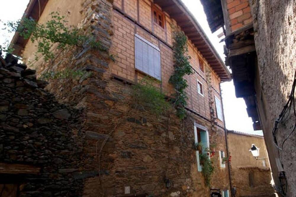 Photo of Others in Robledillo de Gata