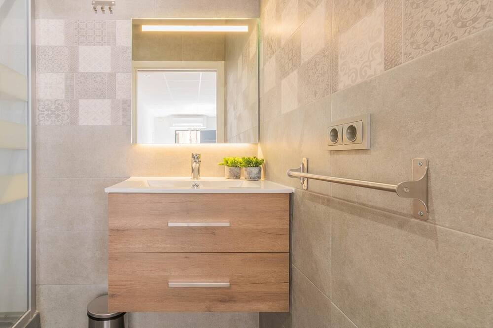 Photo of Bathroom in Cercadilla-Medina Azahara
