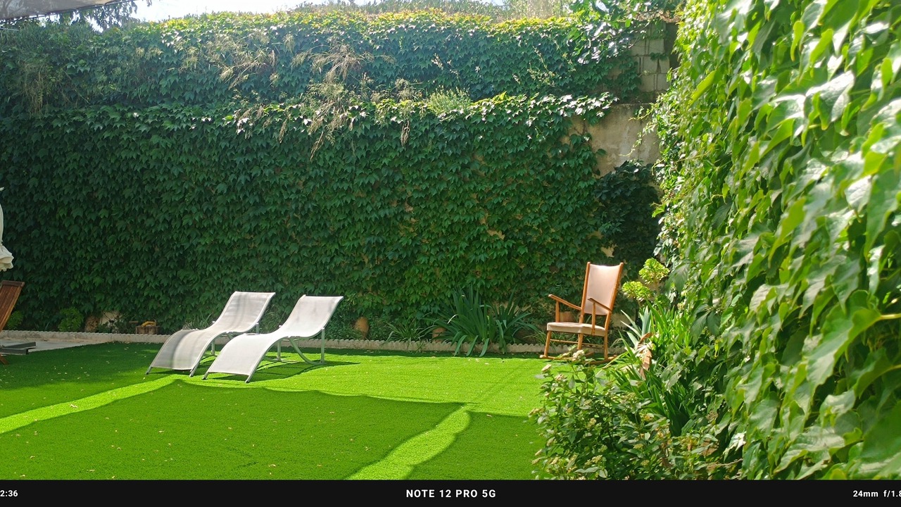 Photo of Outdoor in Seron