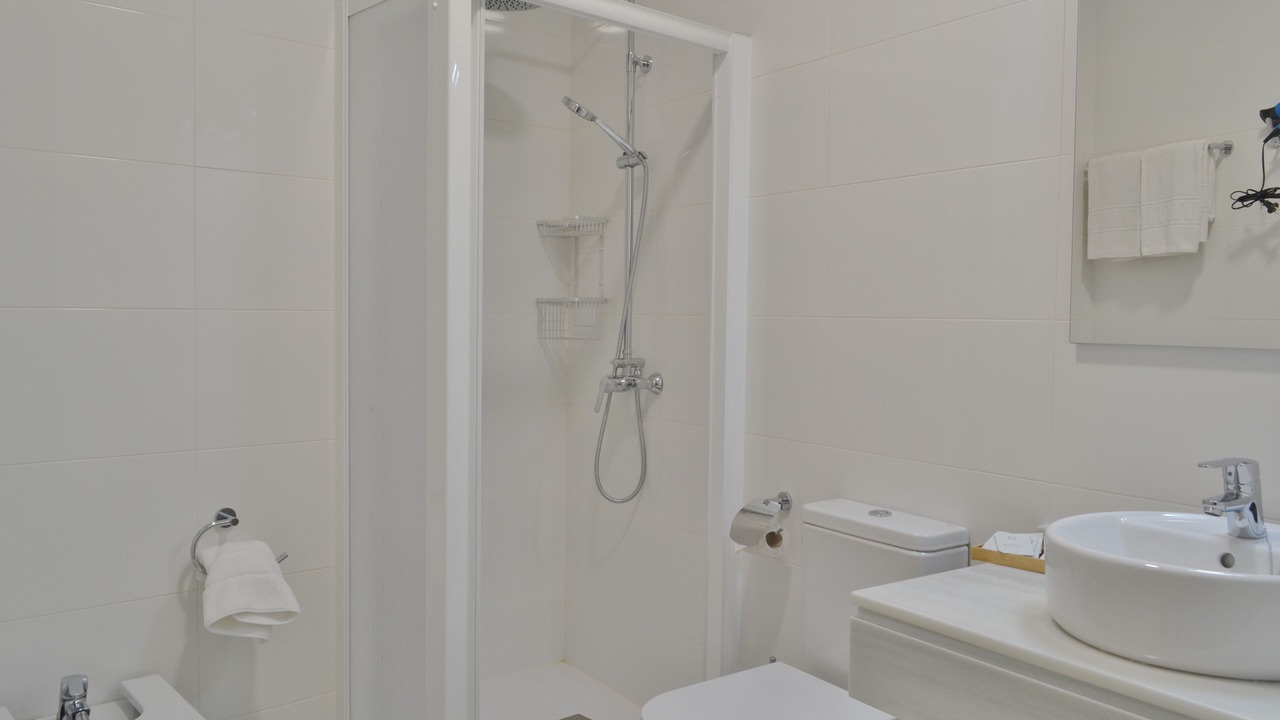 Photo of Bathroom in Centro Comercial
