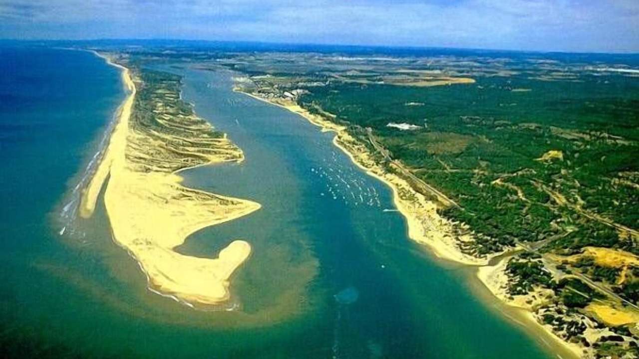 Photo of Others in Lepe