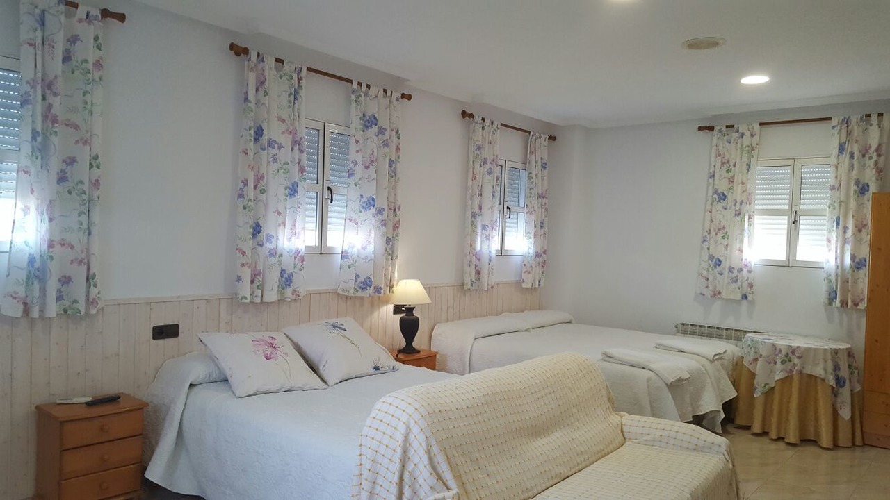 Photo of Bedroom in Valdecaballeros