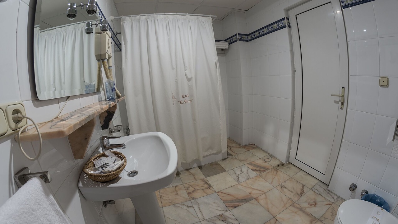 Photo of Bathroom in Palos de la Frontera