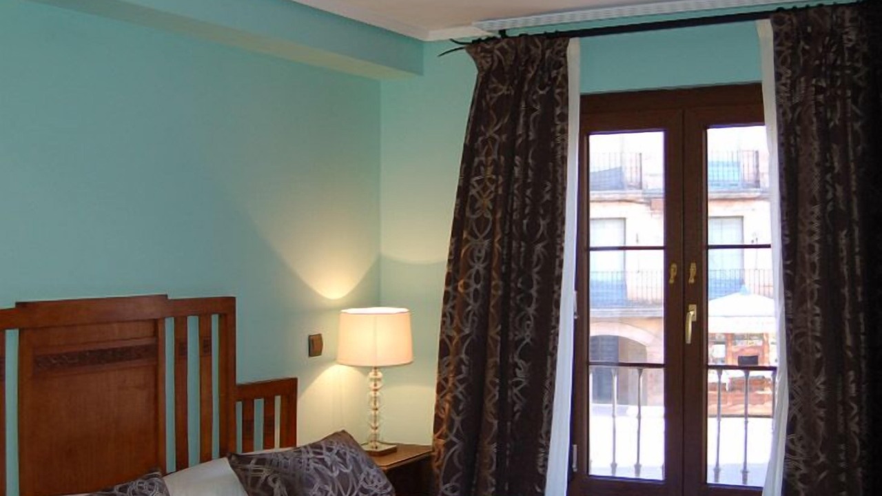 Photo of Bedroom in Sepulveda