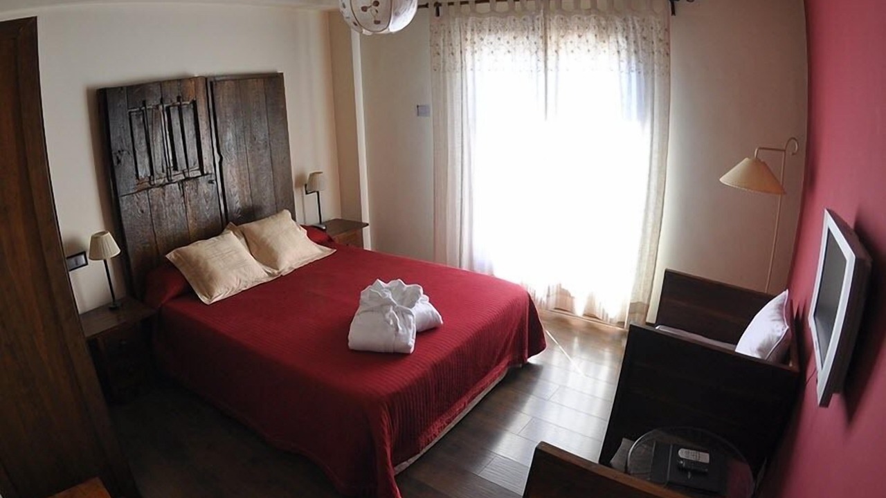 Photo of Bedroom in Casar de Palomero