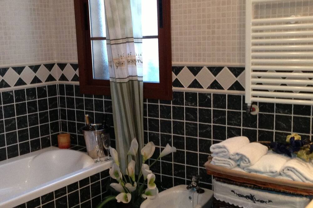 Photo of Bathroom in Antequera