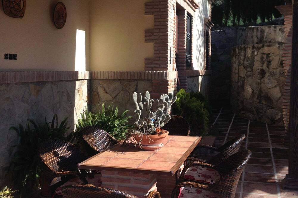 Photo of Patio Balcony in Antequera
