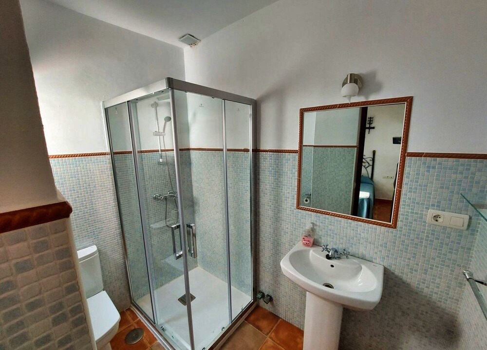 Photo of Bathroom in Canillas de Albaida