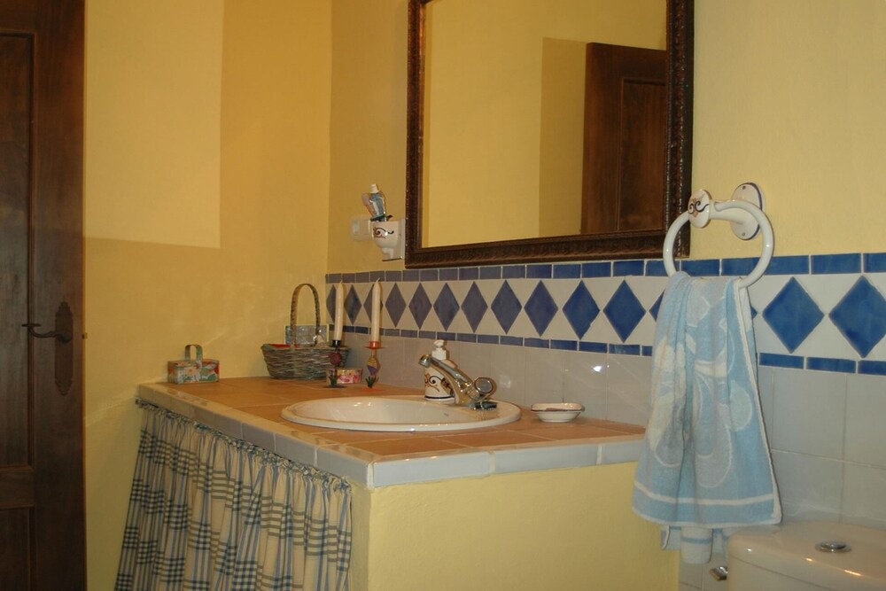 Photo of Bathroom in Santaella