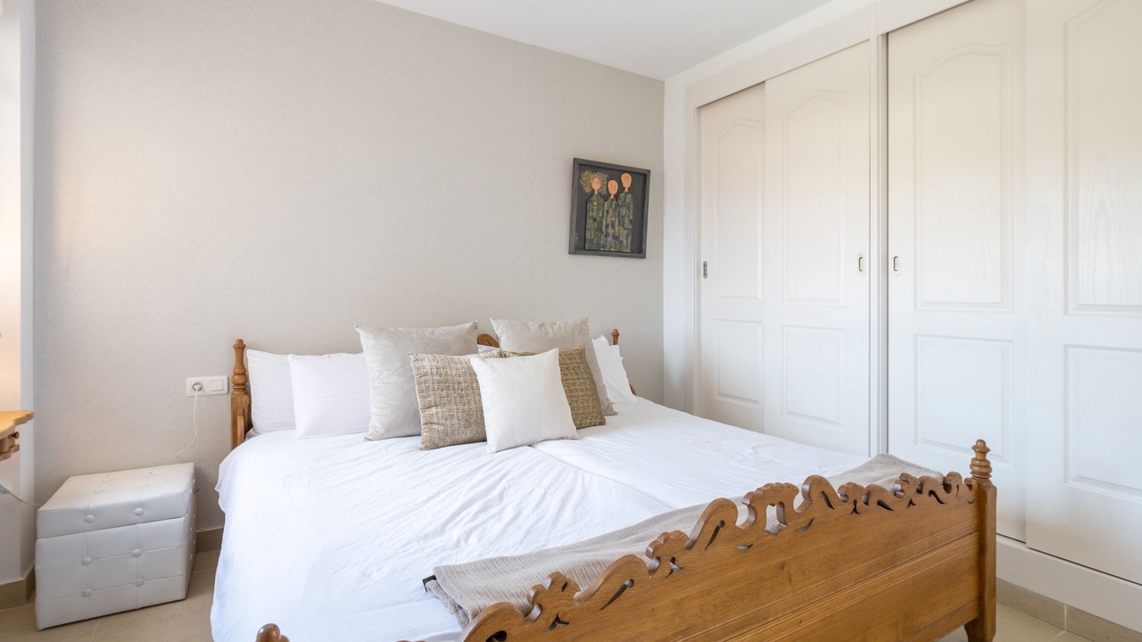 Photo of Bedroom in Benagalbon