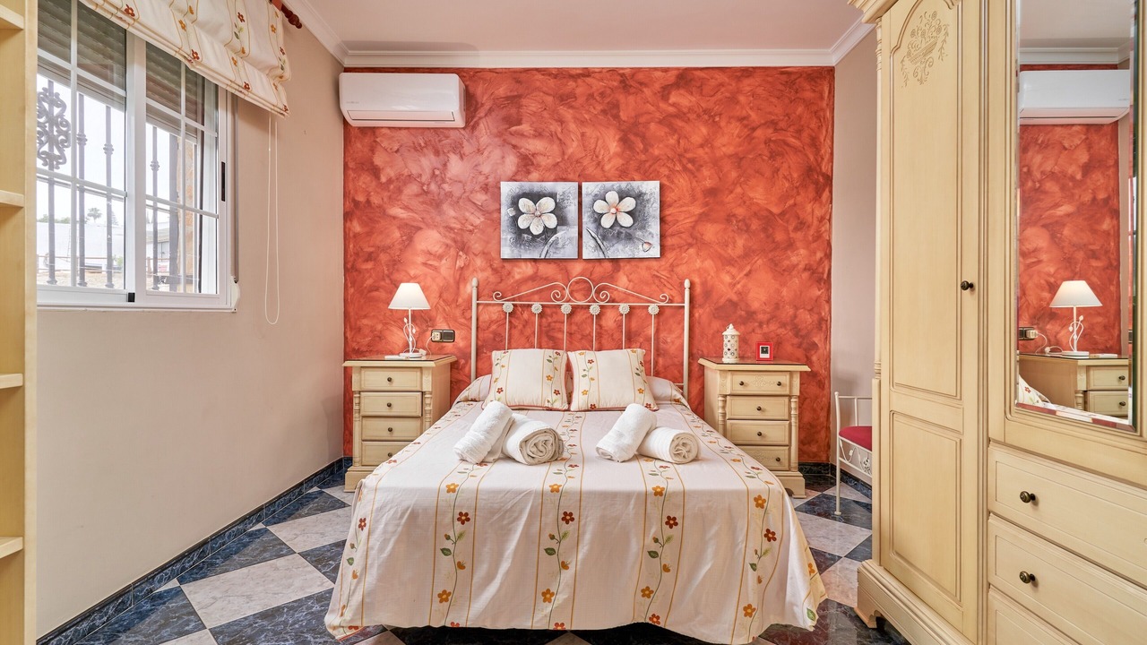 Photo of Bedroom in Itrabo