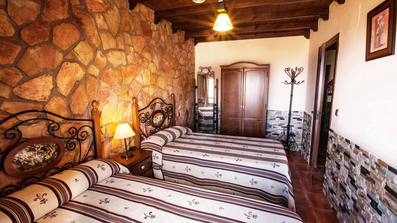 Photo of Bedroom in Mecina Bombaron