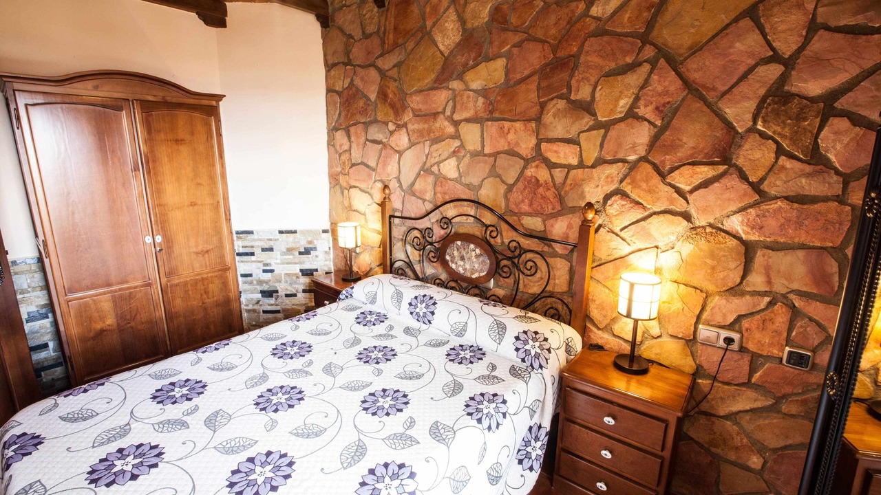 Photo of Bedroom in Mecina Bombaron