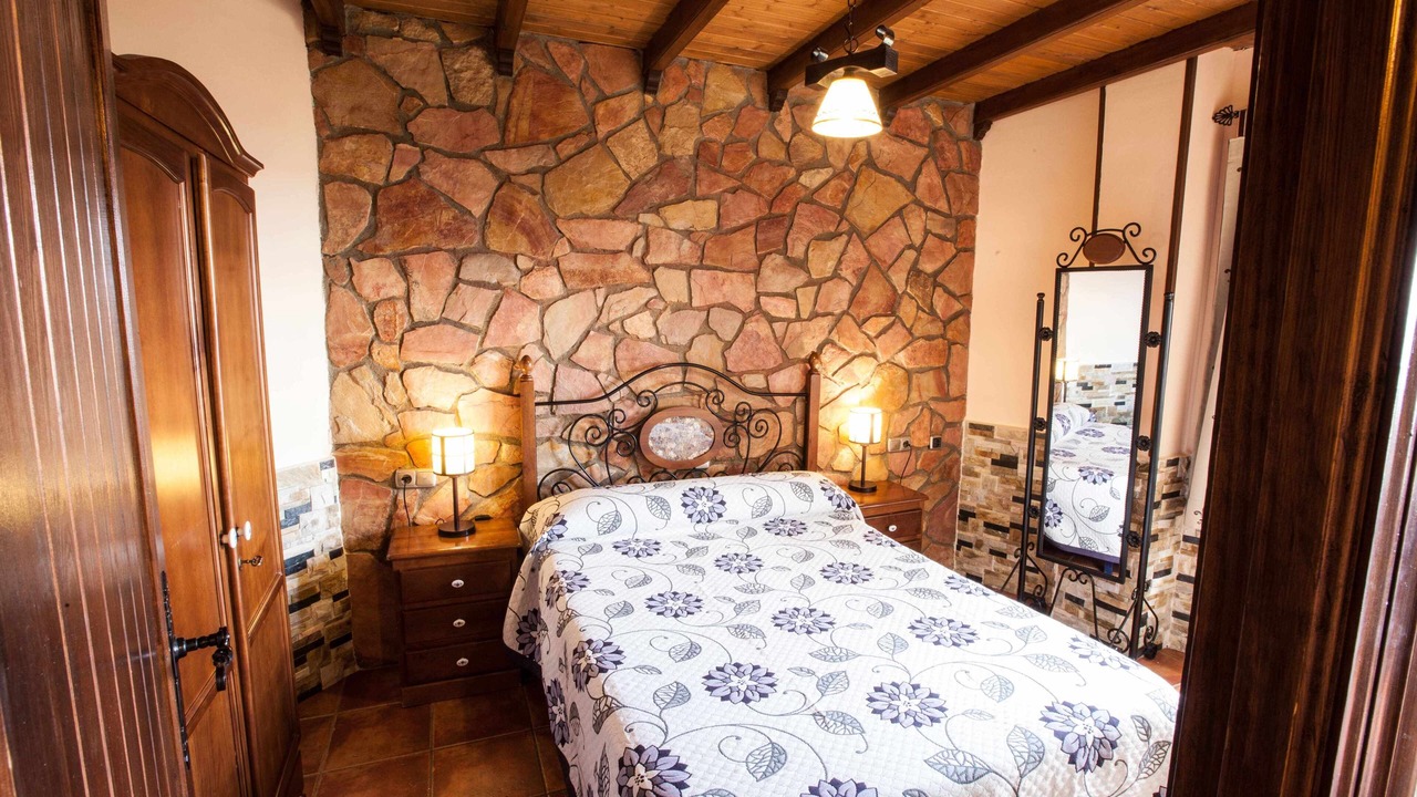 Photo of Bedroom in Mecina Bombaron