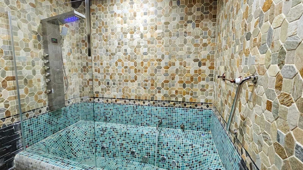 Photo of Bathroom in Mecina Bombaron