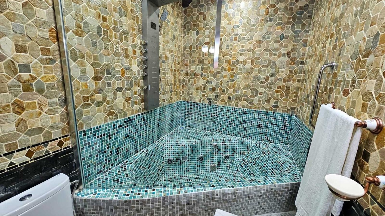 Photo of Bathroom in Mecina Bombaron