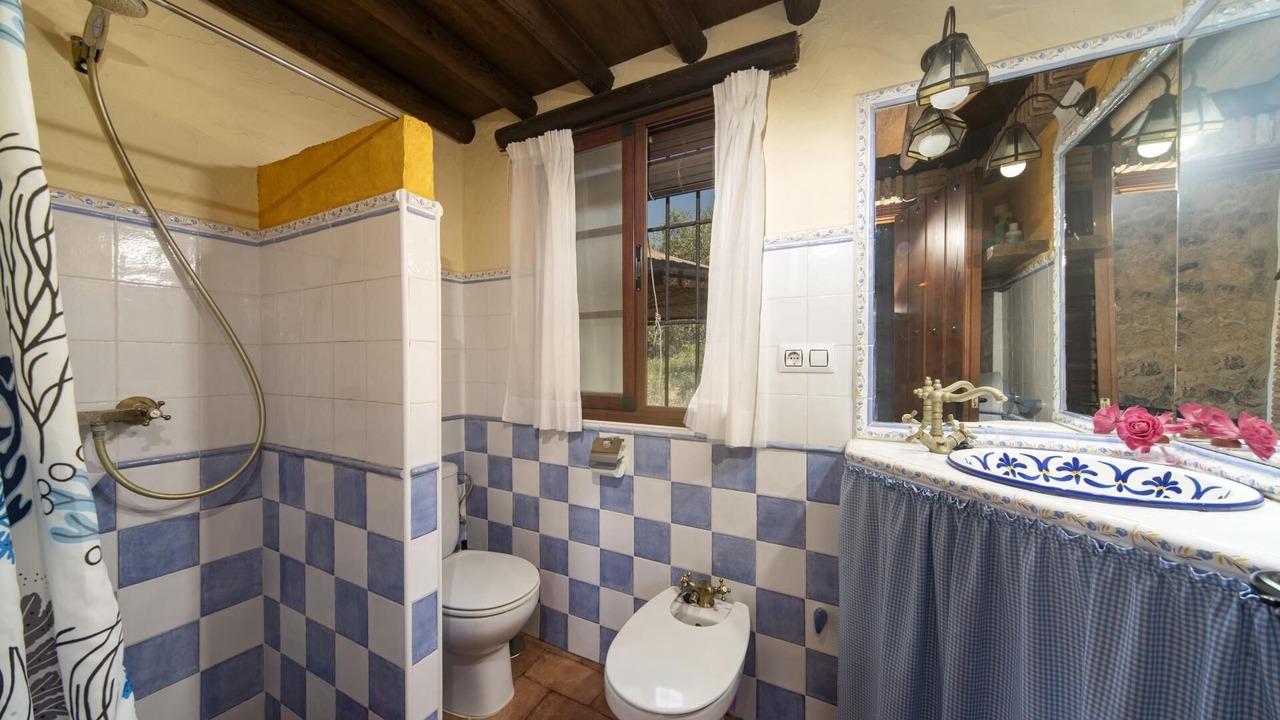 Photo of Bathroom in El Gastor