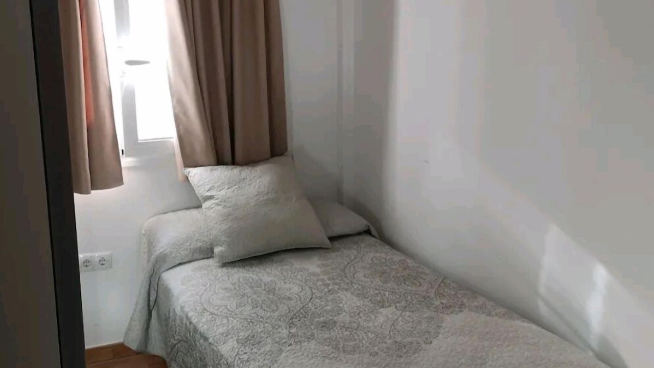 Photo of Bedroom in Bailen-Miraflores