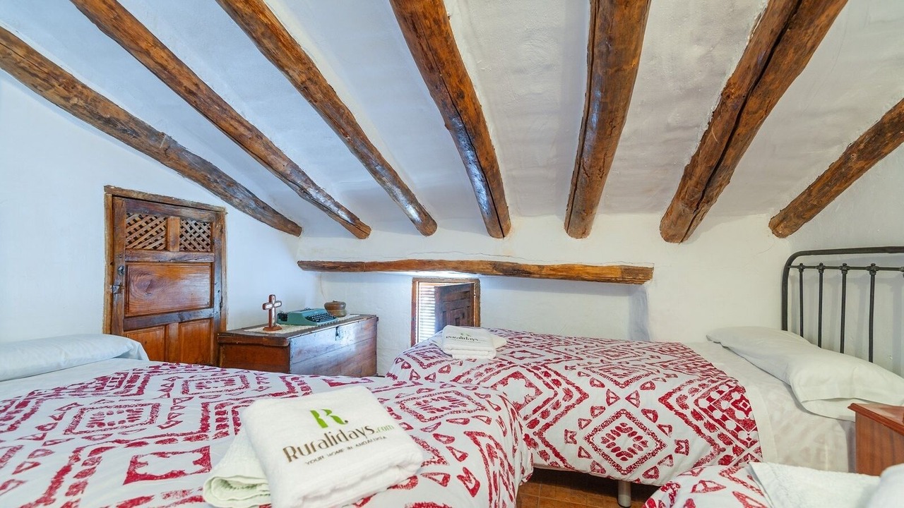 Photo of Bedroom in Castillo de Locubin