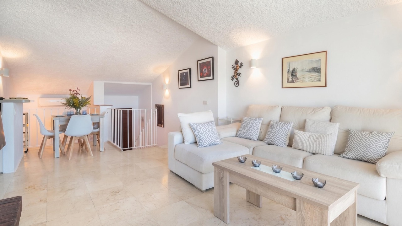 Photo of Livingroom in Bahia Dorada