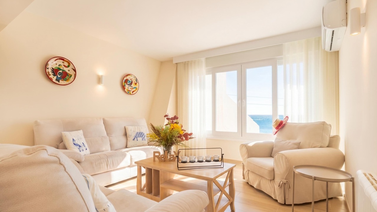 Photo of Livingroom in Bahia Dorada