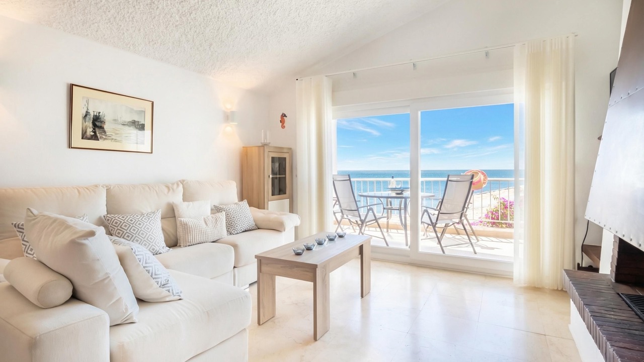 Photo of Livingroom in Bahia Dorada