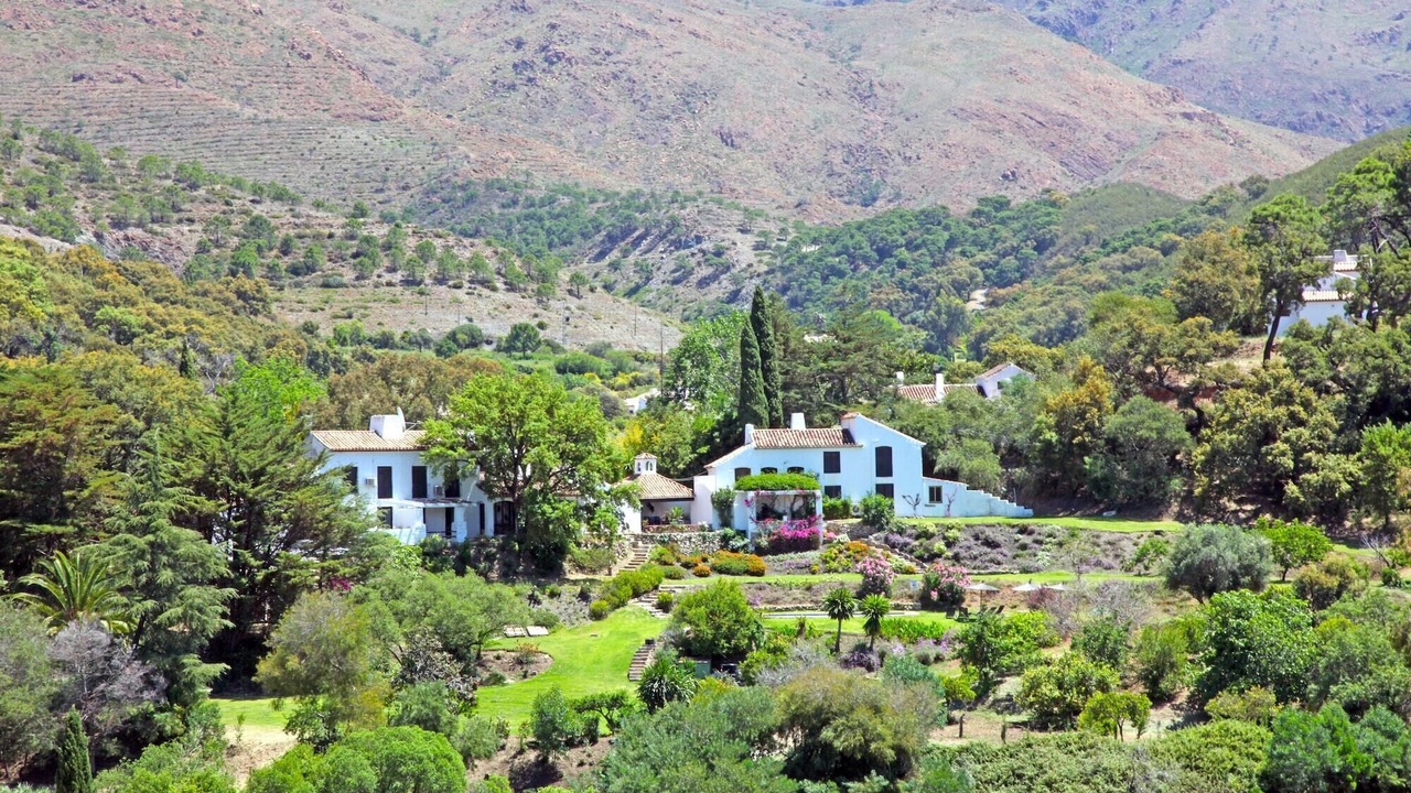 Photo of Others in Casares
