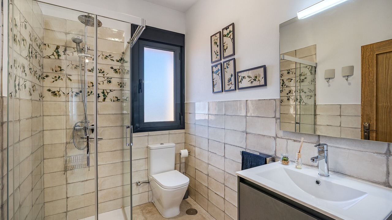 Photo of Bathroom in Durcal