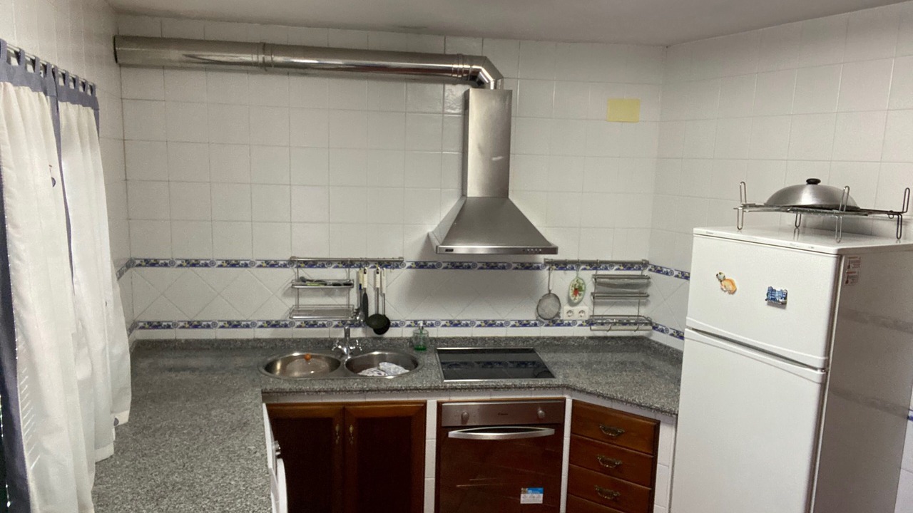 Photo of Kitchen in Los Marines
