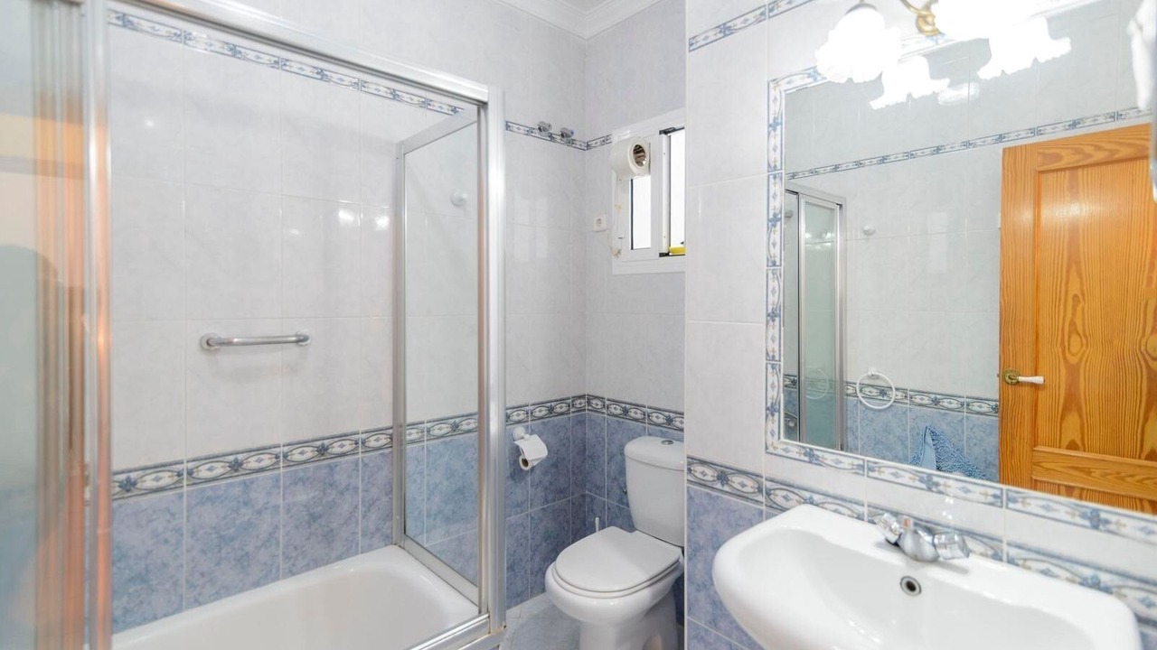 Photo of Bathroom in Chipiona