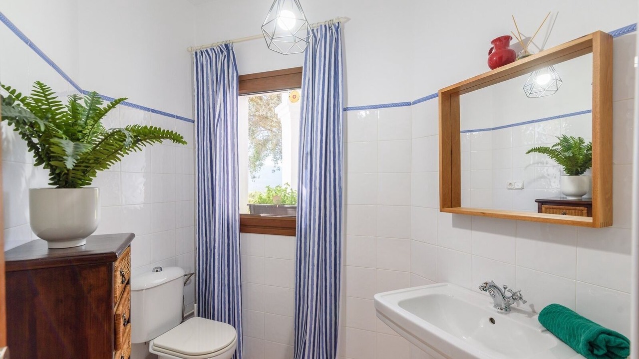 Photo of Bathroom in Villanueva del Rosario