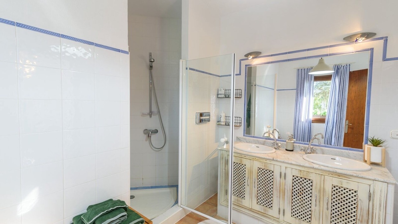 Photo of Bathroom in Villanueva del Rosario