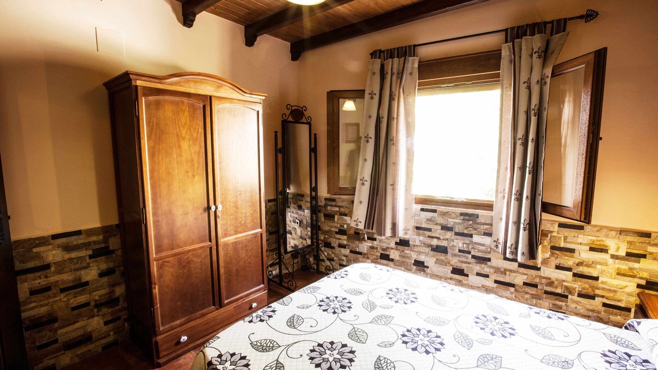 Photo of Bedroom in Mecina Bombaron