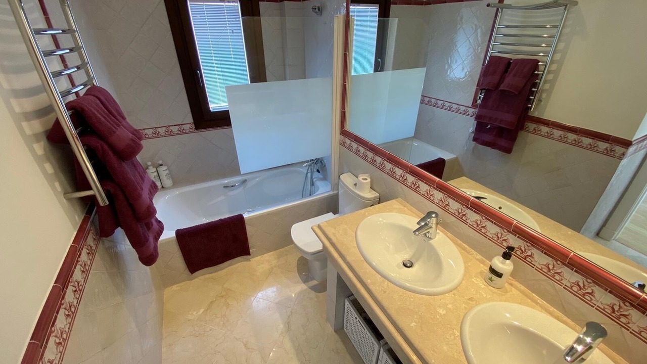 Photo of Bathroom in Casares
