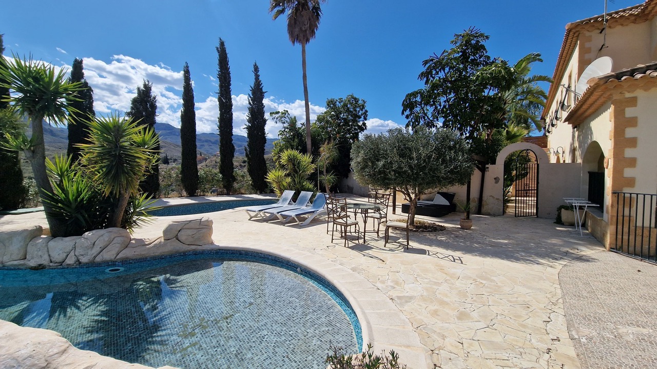 Photo of Outdoor in Turre