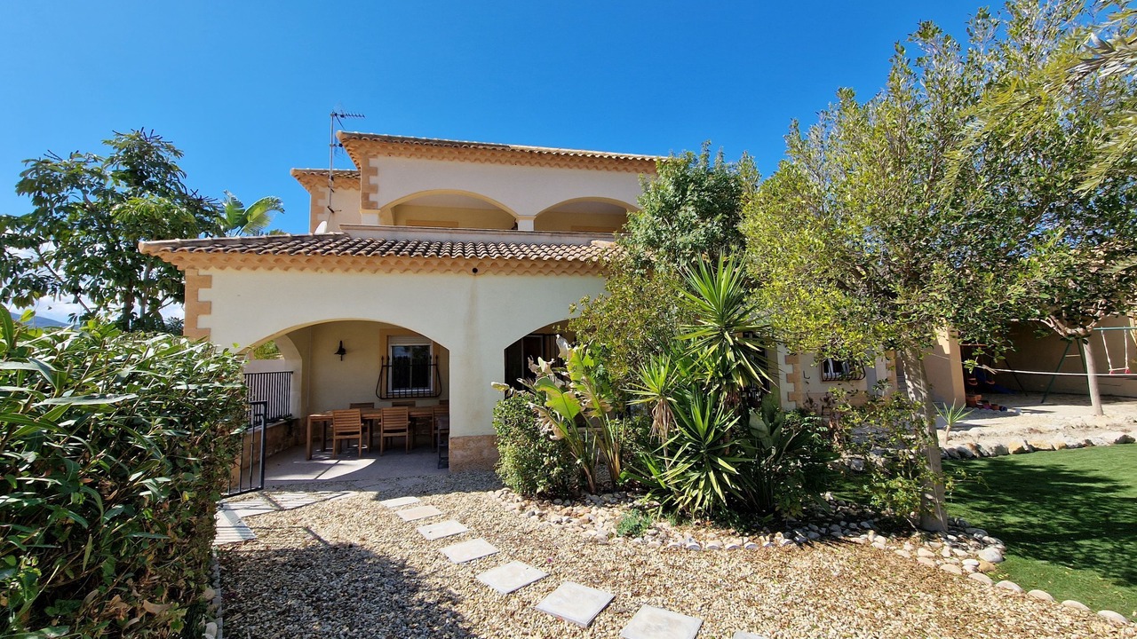 Photo of Outdoor in Turre