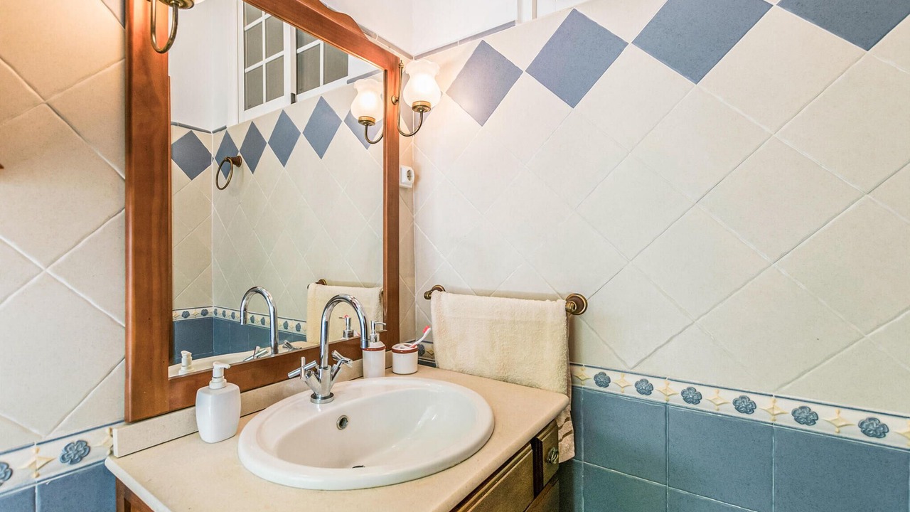 Photo of Bathroom in Fuente-Tojar